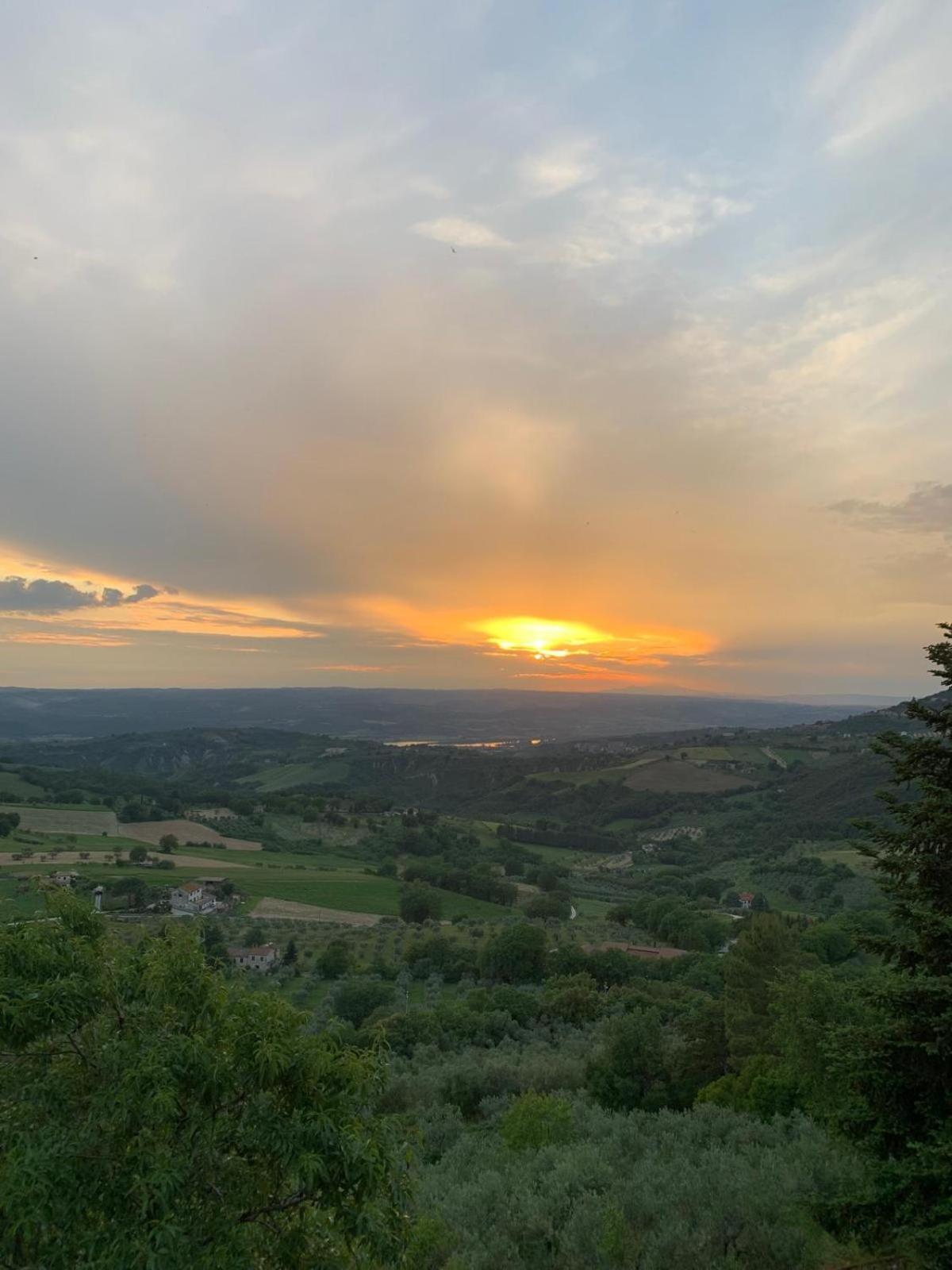 Il Nido Dell'Aquila-Lugnano In Teverina Exterior foto